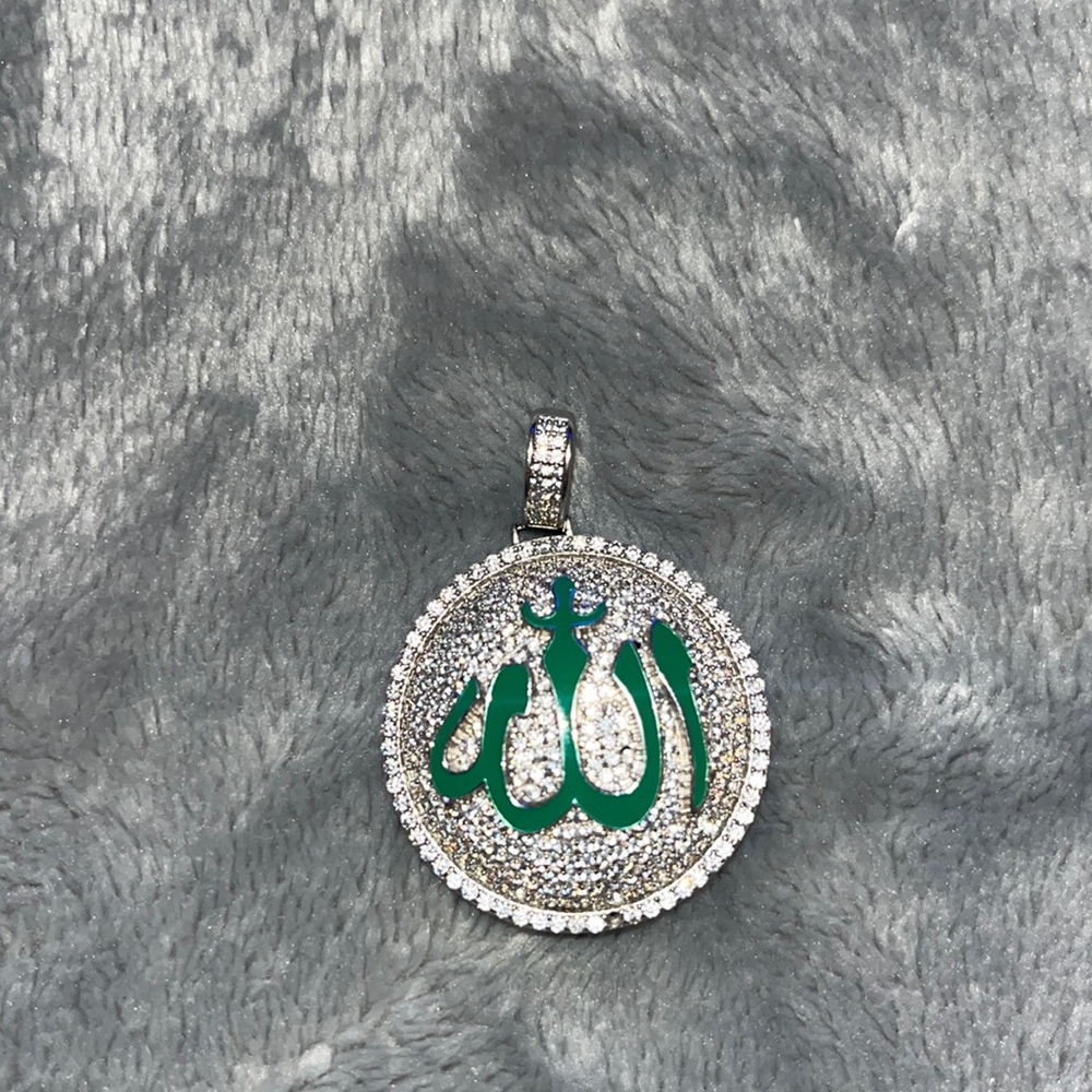 Pendant